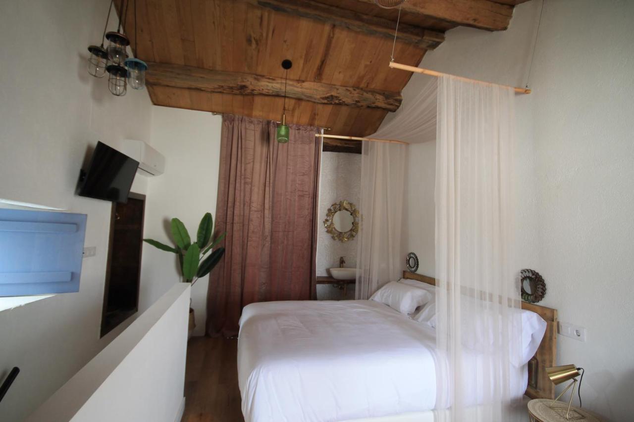 Casas Da Fortaleza Casa Do Garda Outeiro de Rei Esterno foto